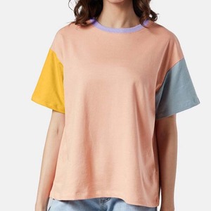 T-shirt décontracté pour femme à col rond et manches courtes, 100 % polyester, imprimé sur mesure ODM, anti-plis, séchage rapide, 180 g, collection 2026 - Product Image 1