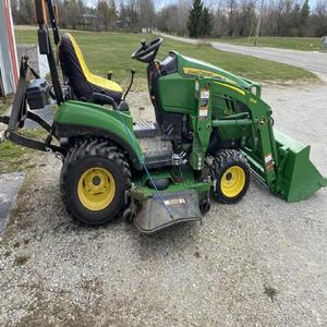 Durable Farming John Deeree 1023E 25HP Wheel Tractor With Engine Bearing Gear Pump Gearbox And Motor For <b>Long</b> Term Use - Product Image 5