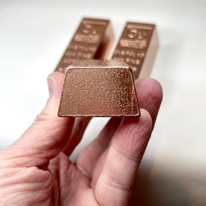 Lingots de cuivre électrolytique d'une pureté de 99.9% pour la production de câbles électroniques et les solutions énergétiques - Product Image 3