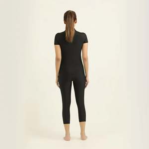 Traje de baño competitivo de licra de manga corta para mujer, por debajo de las rodillas, talla 651, negro 150660 - Product Image 3
