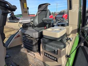 2023 FENDT 1156 VARIO MT 300 HP + Tractor sobre orugas a la venta con componentes principales Motor de cojinete Bomba de engranajes y caja de cambios - Product Image 5