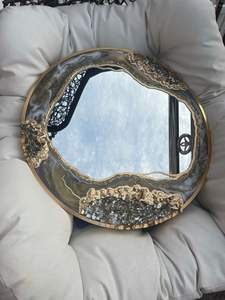 Cadre photo mural rectangulaire moderne et élégant pour salle de bain, fait à la main en os de buffle - Product Image 3