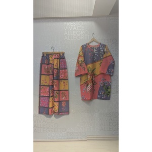 Ensemble coordonné numérique FUSION SL00247, hauts en mousseline de soie bohème à manches trois-quarts pour le printemps/été, prix : 1749 ! - Product Image 1