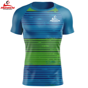 Diseño personalizado impreso rash guard que absorbe la humedad Rashguards tendencia superior precio bajo - Product Image 4