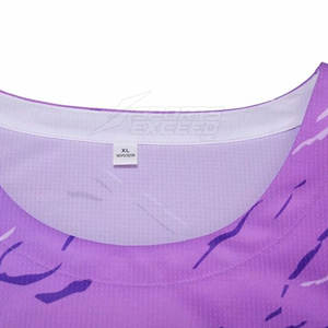 Meilleures ventes d'uniformes de basket-ball personnalisés en couleur, design populaire, 100% polyester respirant, pour hommes adultes, fabriqué au Pakistan - Product Image 4