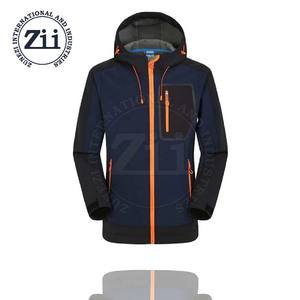 Veste Softshell à Capuche Imperméable et Coupe-Vent pour Hommes avec Logo Personnalisable en Gros, Vêtement en Toile Casual avec Design Personnel - Product Image 3