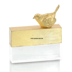 Décoration de table pour la maison, le bureau, les mariages, les fêtes, les cadeaux, figurine artistique en or avec des détails sculptés, sculpture élégante - Product Image 3