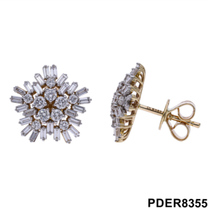 Boucles d'oreilles élégantes en or 14 carats avec diamants éclatants de diamants ronds et baguettes pour toute occasion - Product Image 2