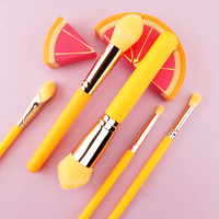 10Pcs Set Kuas Makeup Oranye Cerah Bulu Nilon Sintetis Gagang Plastik Ferrule Perak Kuas Kosmetik Label Pribadi OEM ODM