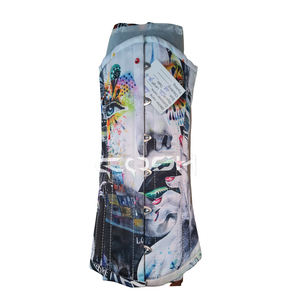 Corsé de satén personalizado con estampado facial sublimado - Product Image 3