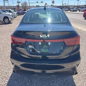 EXCELENTE ESTADO Kia Forte LXS 2023 - Product Image 3