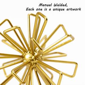 Sphère décorative en métal, ornement de table moderne en fer triangulaire - Product Image 4