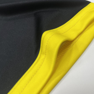 Rétro personnalisé décontracté 100% polyester maillot de football à séchage rapide manches courtes revers géométrique OEM service disponible vêtements de football - Product Image 5