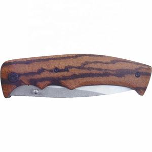 Vente en gros de commandes en vrac personnalisées OEM ODM service en acier inoxydable couteau pliant d'extérieur manche en bois couteau de poche dur et tranchant - Product Image 3