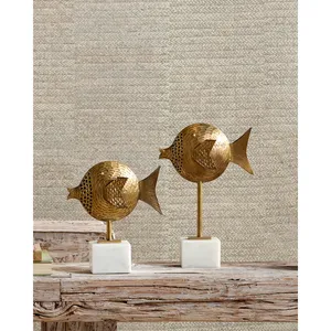 Sculpture en fer artisanale contemporaine, accent décoratif artistique pour un intérieur de salon de luxe et une maison design - Product Image 4