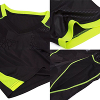 Ensemble d'uniformes de football personnalisés, design camouflage noir et lime, fabricant OEM, usine de Sialkot, maillot et short d'entraînement pour équipe de football