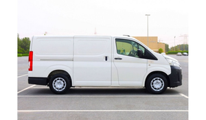 Para HIACE GL 2021, Volante a la Izquierda, Asientos de Cuero, Techo Solar, Faros LED, Cámara Trasera - Product Image 5