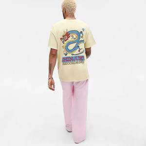 Camiseta de algodón 100% pesado Vintage de gran tamaño con hombros caídos y estampado en relieve personalizado de alta calidad para hombre - Product Image 3