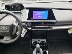 ใช้สำหรับรถยนต์ Prius LE AT AWD ปี 2026 เบาะหนัง ระบบควบคุมความเร็วอัตโนมัติ 5 ที่นั่ง ไฟหน้า LED หลังคาซันรูฟ - Product Image 5