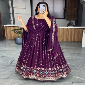 Dernier Designer Faux Georgette Broderie Séquence Anarkali Robe Par FabZone - Product Image 3