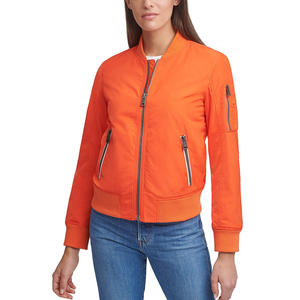 Veste d'hiver légère et confortable respirante pour femmes, veste Softshell pour femmes, de couleur unie, 2024, nouveau design en gros - Product Image 6