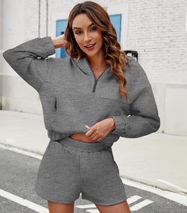 Conjunto de pantalones cortos de moda para un estilo de vida activo - Product Image 2