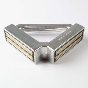 Angle de soudage magnétique 350N 145x45mm dimension des bras - Product Image 1