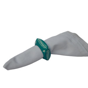 Porte-serviettes entièrement arrondi Design Premium Couleurs personnalisées Porte-mouchoirs Idéal pour l'ornement de décoration de table de fête de mariage - Product Image 6