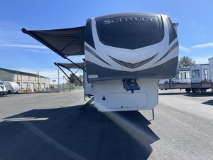 VENDEDOR VERIFICADO: Caravana Usada Grand Design Solitude 280RK 2022 DISPONIBLE PARA LA VENTA - Product Image 3