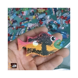 Décor de poisson en bois au meilleur prix: Fabriqué à la main et unique, parfait pour votre entreprise de notre artiste expérimenté - Product Image 3