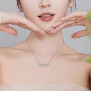 Collar de Plata de Ley 925 con Cadena Delgada y Circonitas, Diseño Moderno y Sencillo para Mujer, con Colgante de 5 Piedras, Regalo para Boda, Aniversario, Compromiso o Fiesta - Product Image 3