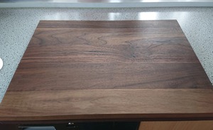 Planche à découper rectangulaire en bois d'acacia de qualité supérieure, très vendue, avec rainures profondes pour le jus, lavable au lave-vaisselle et épaisseur personnalisable - Product Image 2