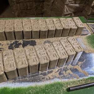 Briquette de bois envoyée à haute température et bonne/Briquettes de bois les plus vendues à vendre/Briquettes de bois RUF - Product Image 3