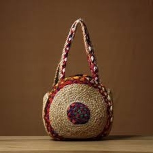Sac à main en jute à pompon fabriqué à la main avec des sacs tissés à la main uniques pour un usage décontracté et formel - Product Image 1