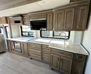 Autocaravanas y Remolques de Viaje N-E-W-M-A-R V-E-N-T-A-N-A 3809 Usados, Modelos 2025, 2024 y 2026 - Product Image 3