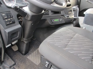 Nuovissimo 2022 FA W J6P-420/6x4/capo camion EURO 5 DIESEL 6 cilindri 265KW 420HP MANUEL trasmissione ad ingranaggi - Product Image 3