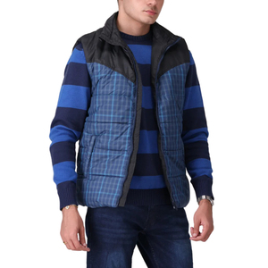 Veste matelassée isolée sans manches pour homme avec caractéristiques résistantes à l'eau et logos personnalisés Vestes pour homme - Product Image 3