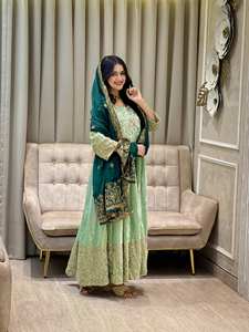 Nouvelle robe Anarkali tendance avec dupatta pour mariage et soirée, robe de soirée de luxe pour la vente à l'exportation - Product Image 3