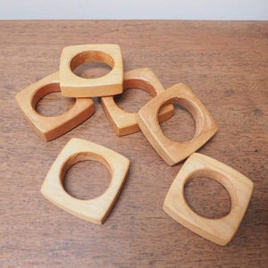 Anneau de serviette en bois de qualité supérieure, best-seller, fait à la main, décoration de table à manger pour mariage, restaurant, hôtel, événements - Product Image 1