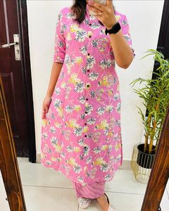 Ropa de diseñador para mujer, hermoso conjunto de algodón puro estampado de alta calidad, ventoso y cómodo para el verano a precio mayorista - Product Image 3