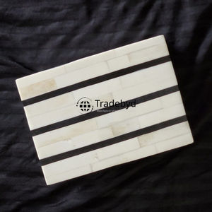 Boîte de rangement pour bijoux en os et incrustations de vadrouille par Tradebyd - Product Image 2