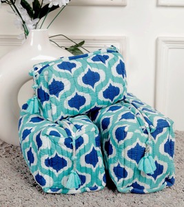 Algodón acolchado con estampado de bloques Vintage para bolso con cierre de cremallera, bolsa cosmética de viaje impermeable hecha a mano - Product Image 1