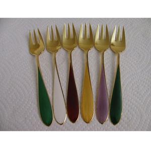 Ustensiles de cuisine Ensemble de couverts Design de finition Acier inoxydable Design entièrement métallique Outils de couverts de couleur Couverts brillants Ensemble de couverts - Product Image 6