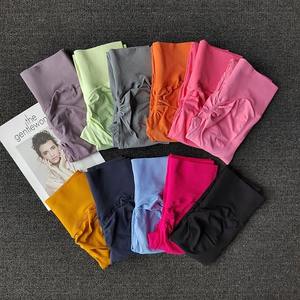 Qualité supérieure Polaire Taille Haute Pantalon Leggings Sport Yoga Ensemble Pour Femmes Yoga Gym Courir À Séchage Rapide Pantalon Scrunch Pantalon - Product Image 6