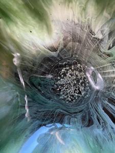 Tazón de Comida de Resina Epoxi Hecho a Mano Artístico para una Presentación Creativa de Mesa, Tazón de Comida de Resina Epoxi de Alto Brillo para una Cocina Elegante - Product Image 2