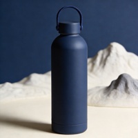 Bouteille étroite avec boucle de transport intégrée, bouteille d'eau à bouchon à vis de 17 oz, gourde de voyage anti-fuite pour l'école