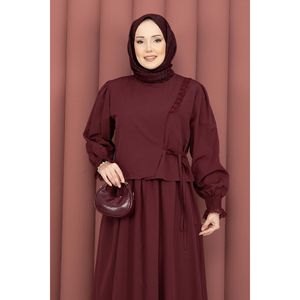 Conjunto Casual de Dos Piezas para Mujer con Ribete de Encaje, Tela Crepé Borgoña, Pantalones Ajustados Holgados de Verano y Top Corto - Product Image 2