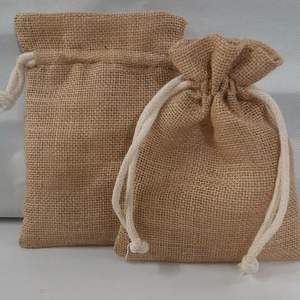 Premium Custom Natural Hemp Drawstring <b>Bags</b> Wholesale Burlap Gift Drawstring Pouch Jute <b>Bags</b> with <b>String</b> - Product Image 4
