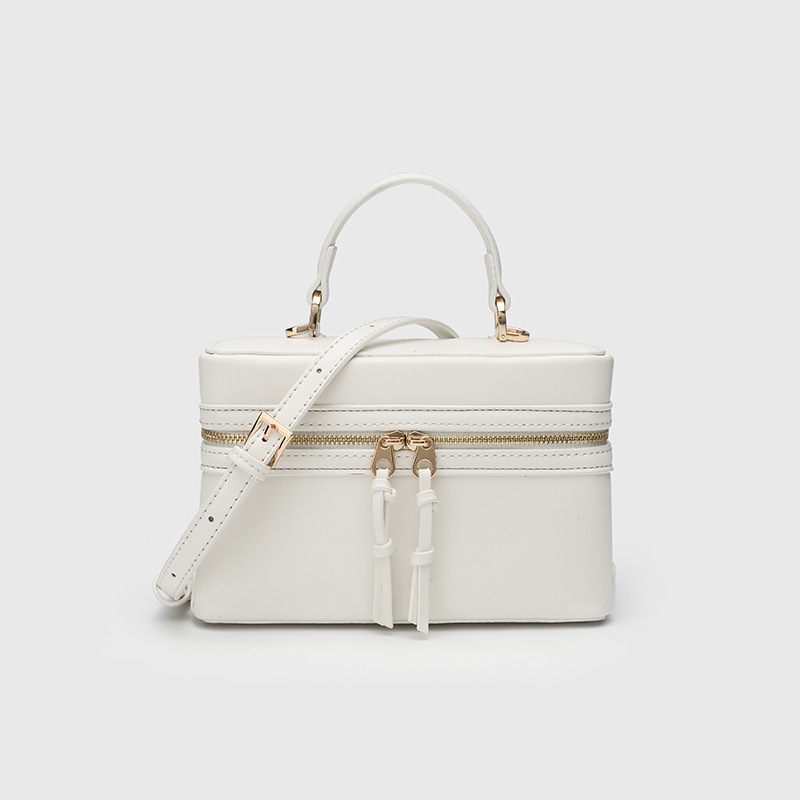 cuir blanc