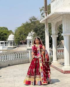 2025 nouveautés coton mousseline lourd avec impression numérique avec vrai miroir travail Rajasthani Lehenga Choli ensemble pour Navratri - Product Image 4